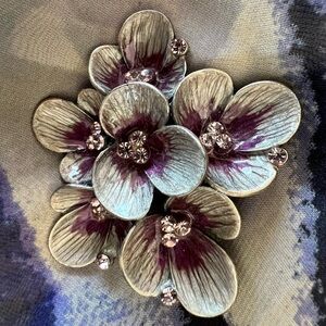 Vintage Bouquet Pansy flowers Purple pin Brooch Layaway rhinestones